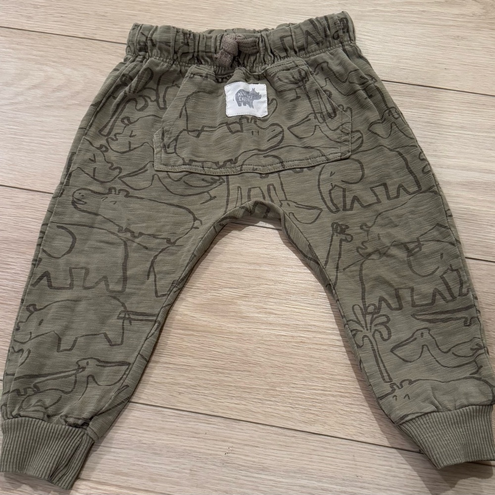 Zara boys sweats 2/3T